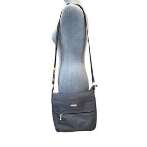 Bagallini Crossbody Black Multiple Pockets